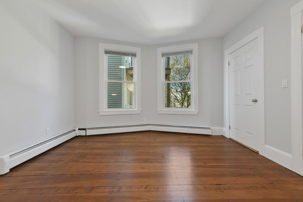 34-36 Boston St Unit: 1