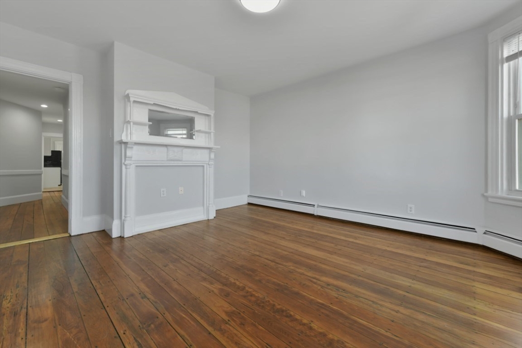 34-36 Boston St Unit: 1