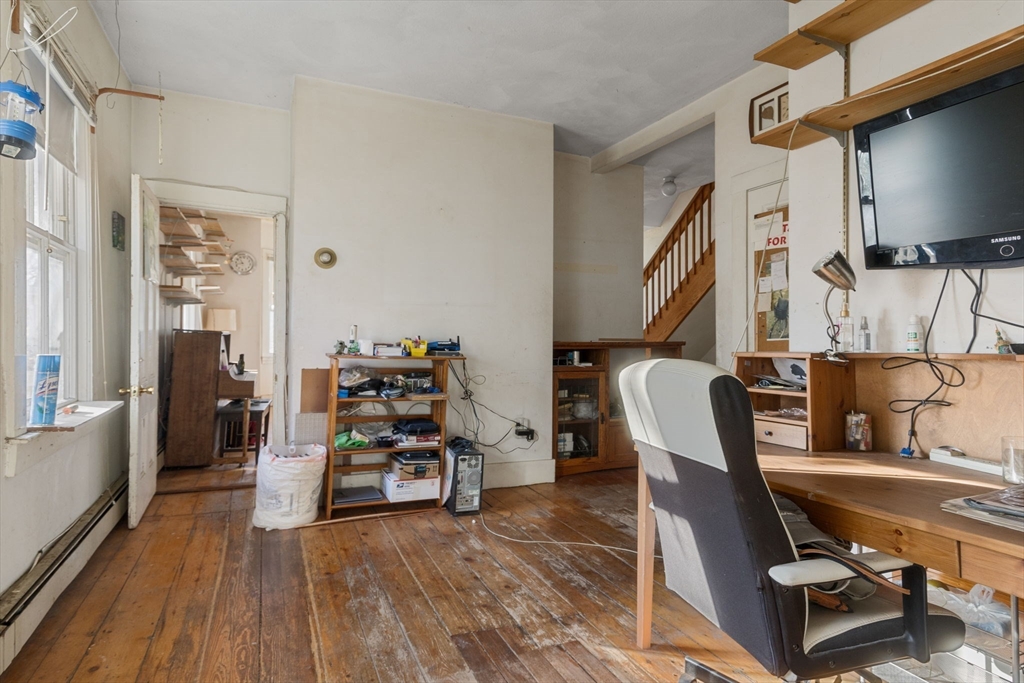 26 Jay St
