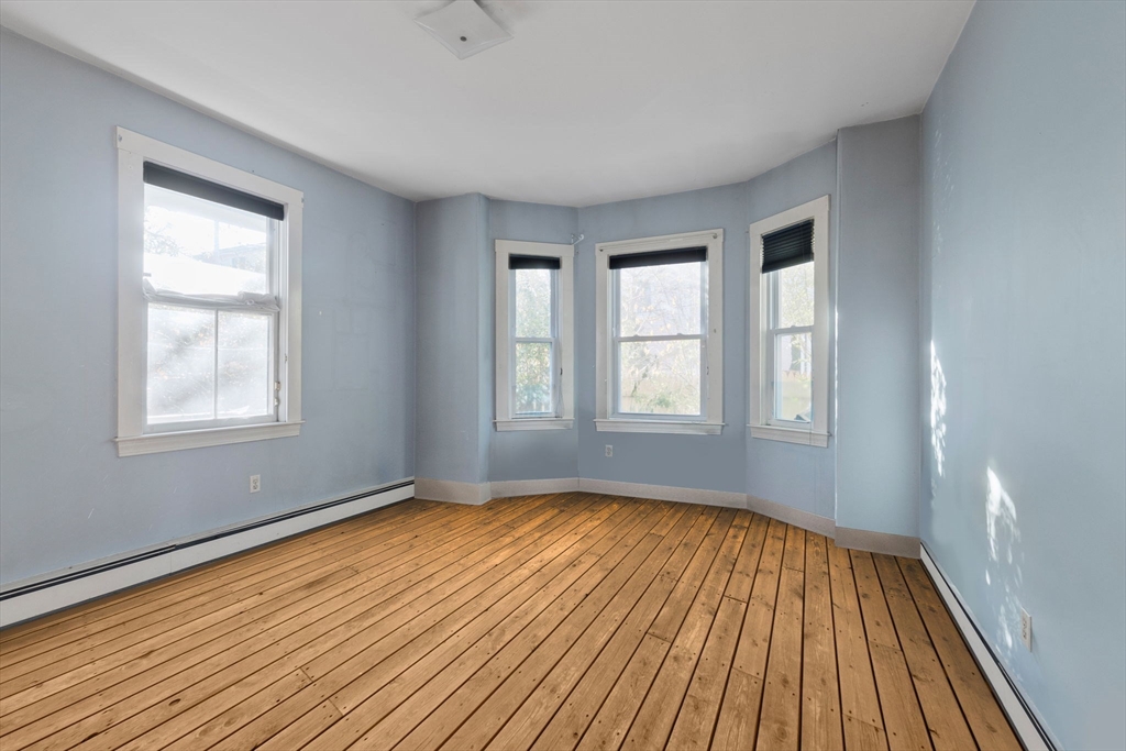 26 Jay St