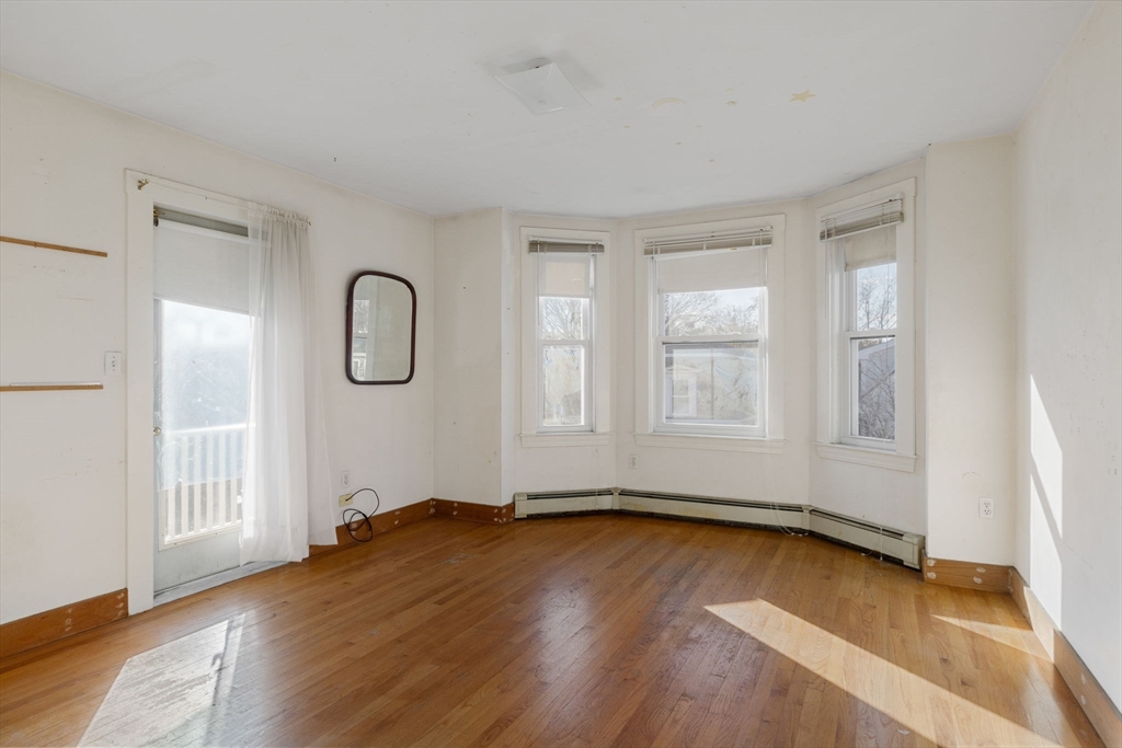 26 Jay St