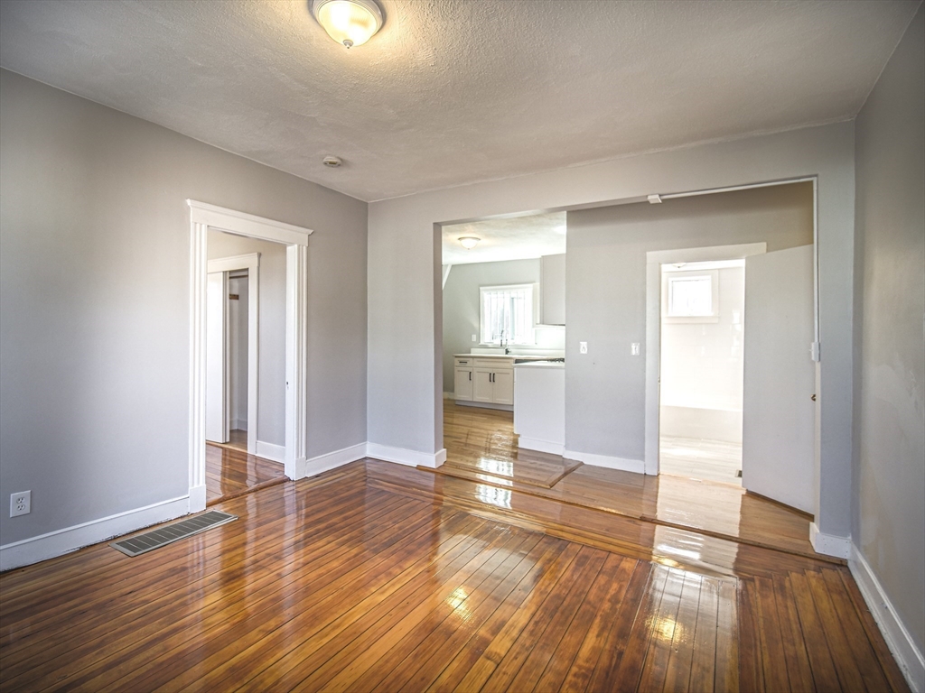 46 Glendale St