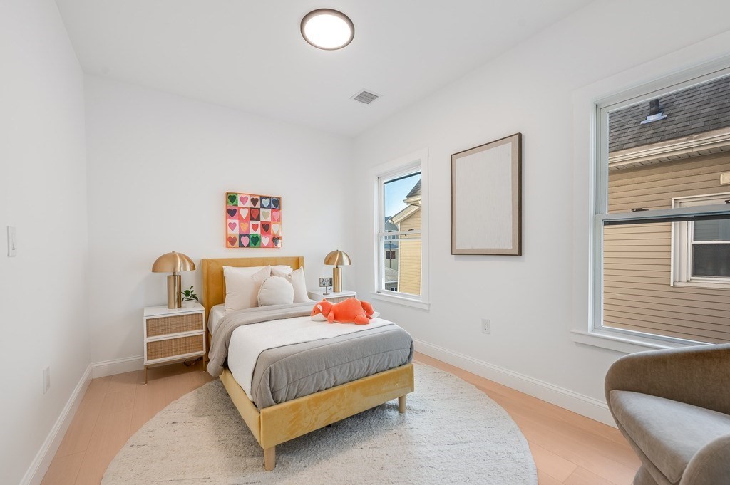 121 Florence Street # 2