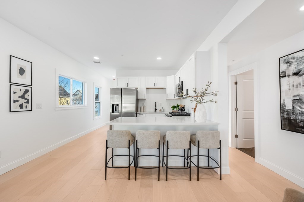 121 Florence Street # 2