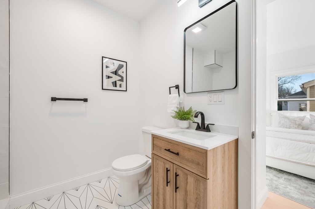 121 Florence Street # 2