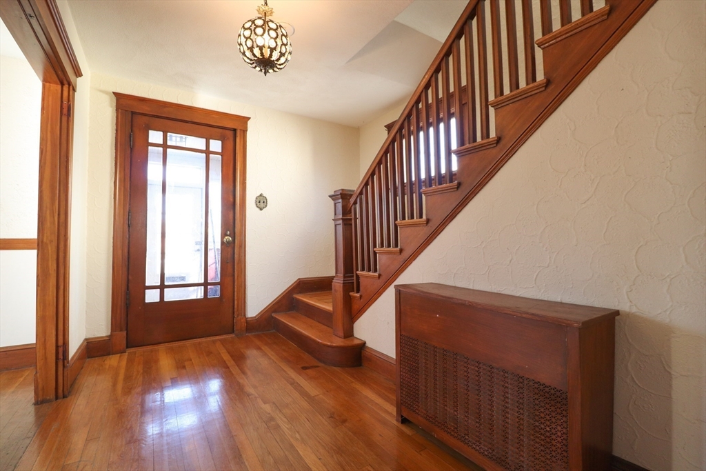 195 Sea St