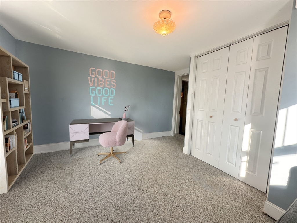 195 Sea St