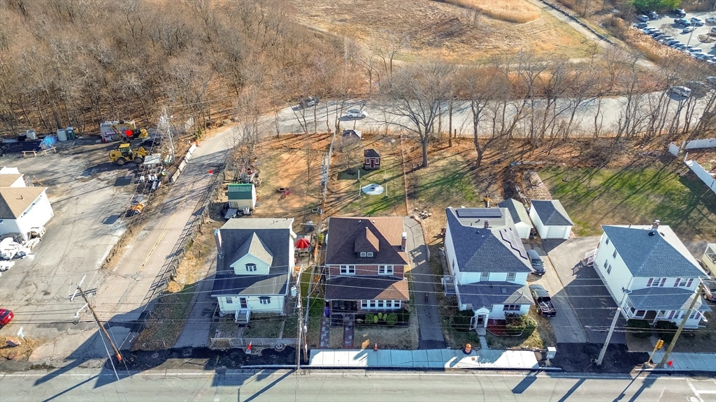 195 Sea St