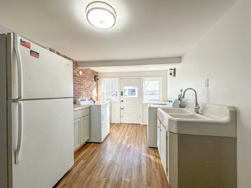 195 Sea St