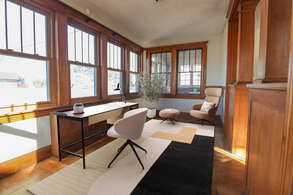195 Sea St
