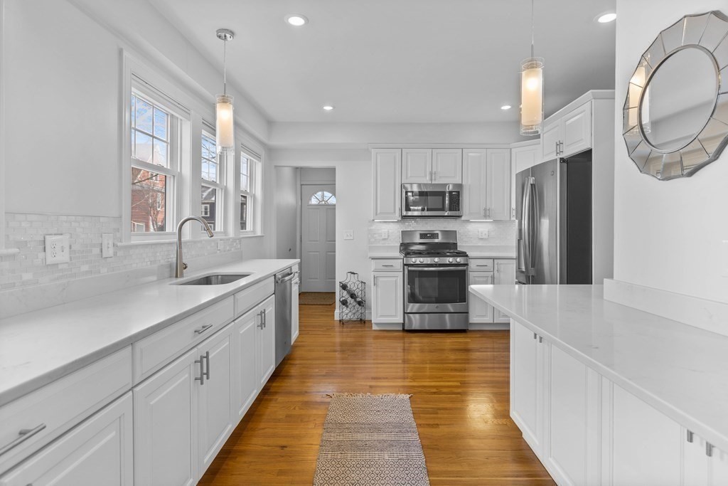 231 Spring St # 1