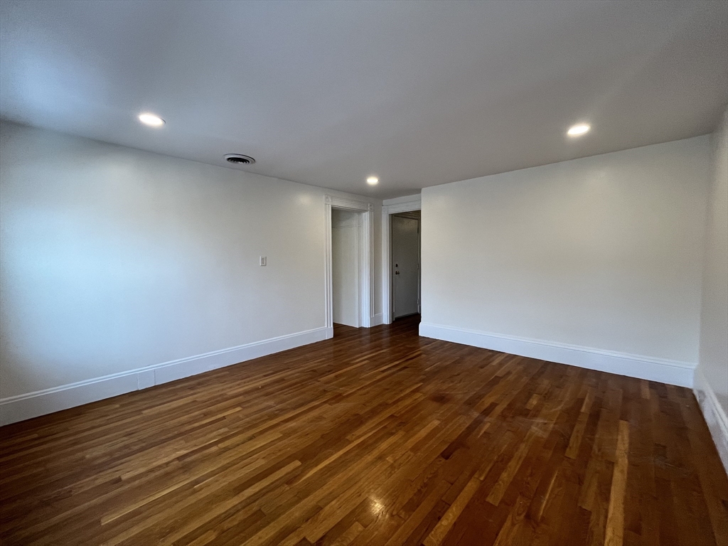 59 West 7th # 2