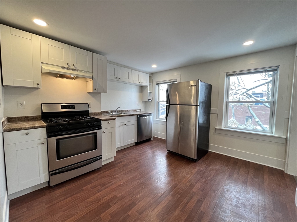 59 West 7th # 2