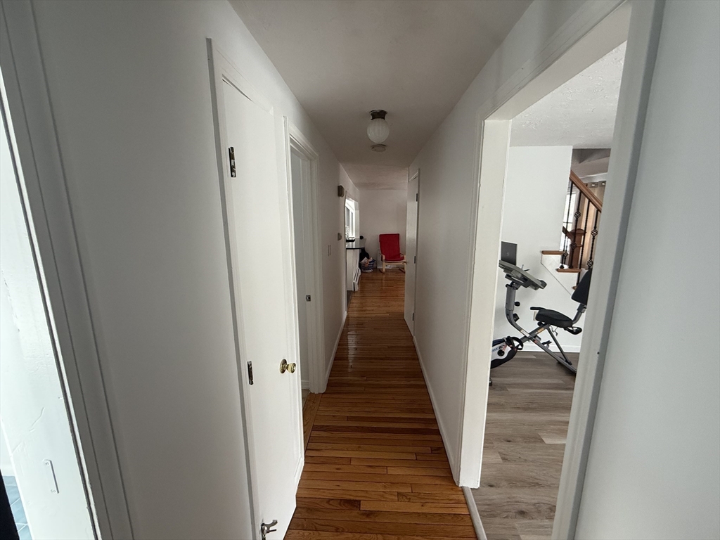 8 Seneca St