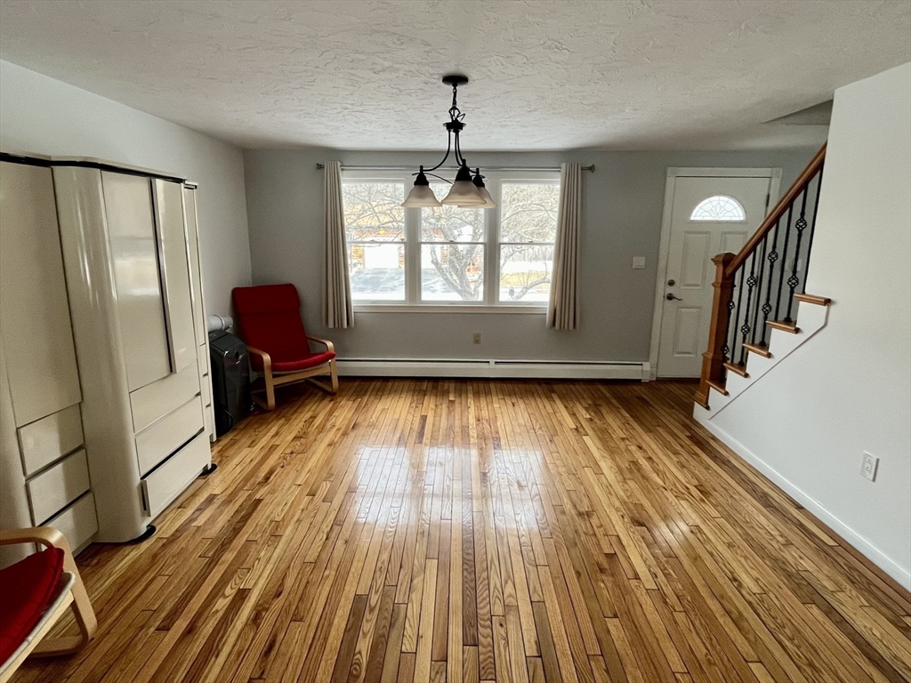 8 Seneca St