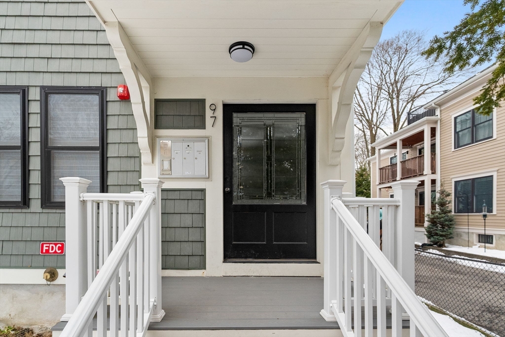 97 Green St # 1