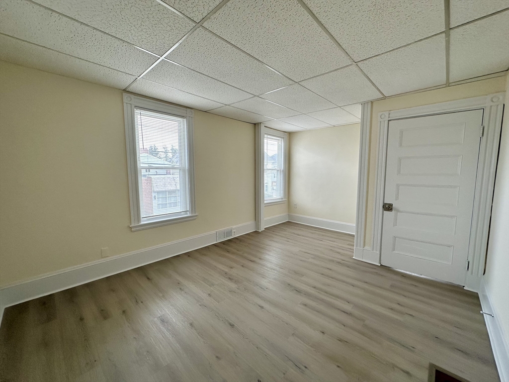 152 Beach St # 2
