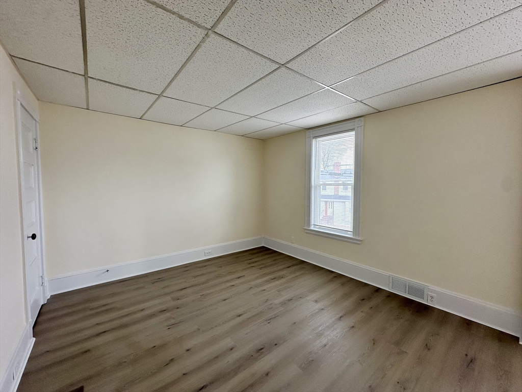 152 Beach St # 2