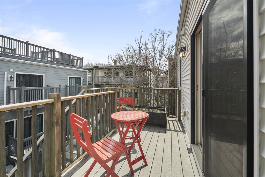 37 Lamson St # 3, Boston Unit: 3