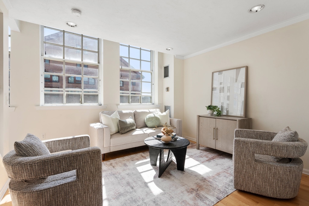 106 Thirteenth St # 304 Unit: U: 304