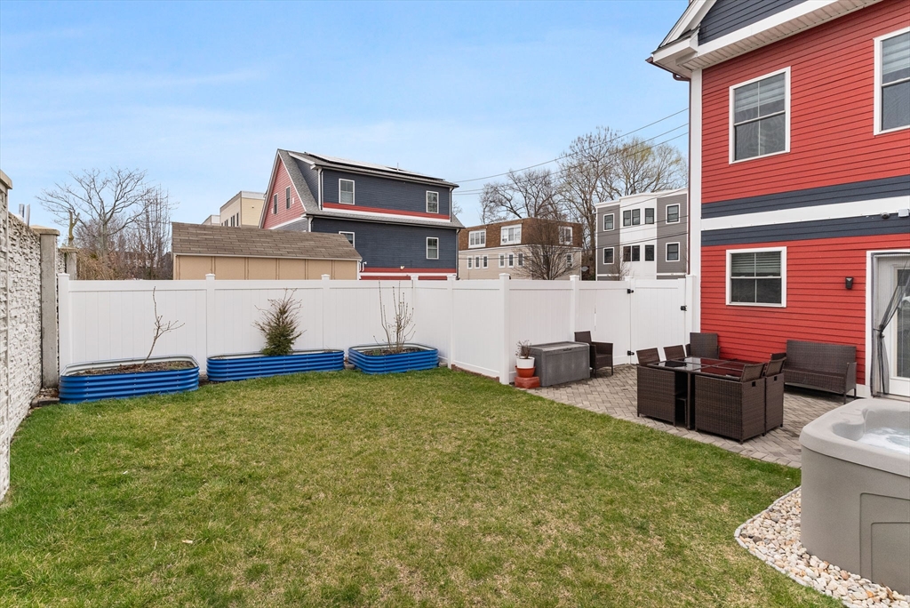 51 Robey St # 51