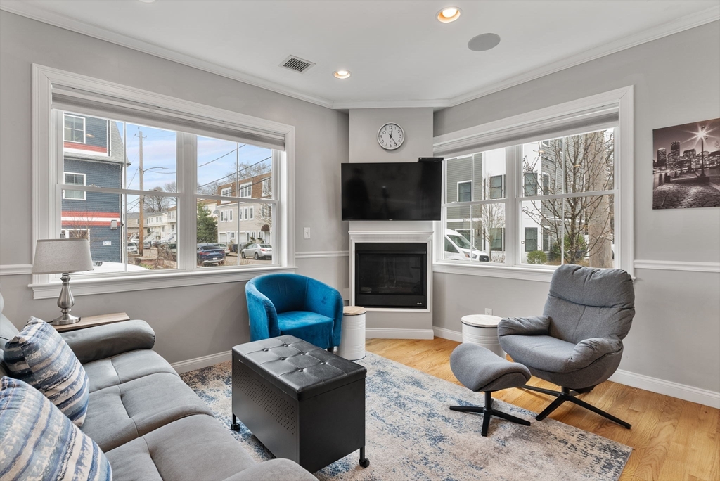 51 Robey St # 51