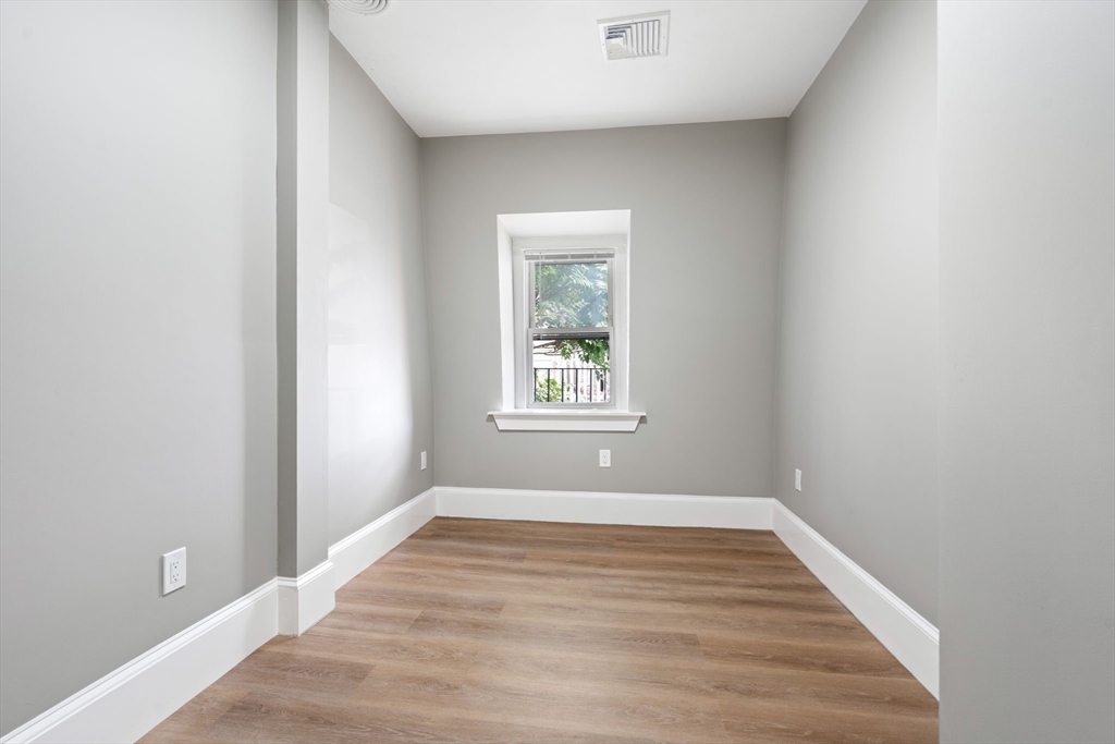 2 Viking Street # 2