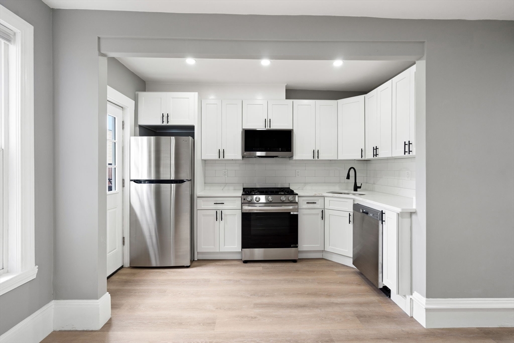 2 Viking Street # 2