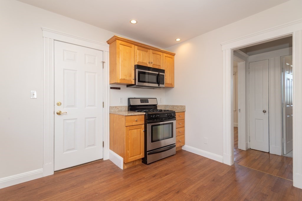124 Selden # 3