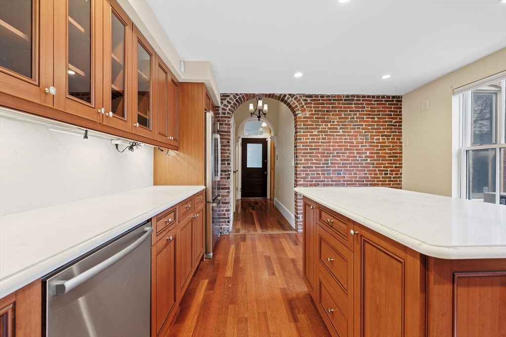 31 Millmont Street # 1