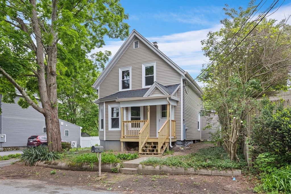 102 Hancock St