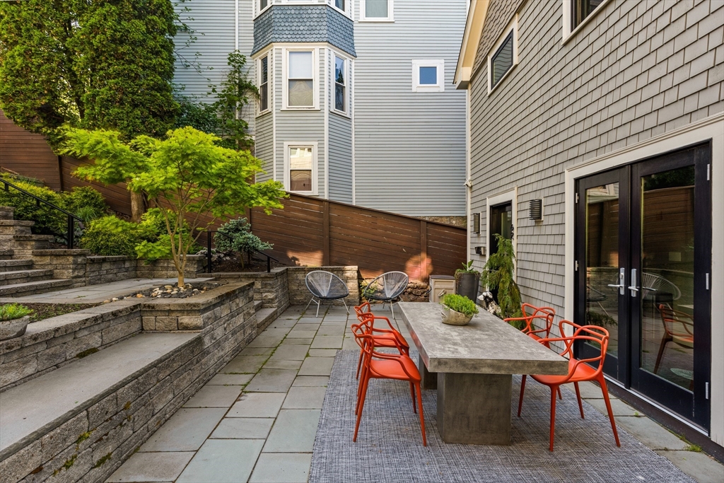 62 Grampian Way Unit: Furnished