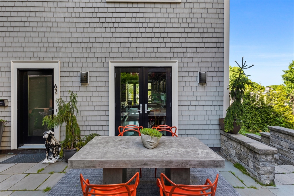 62 Grampian Way Unit: Furnished