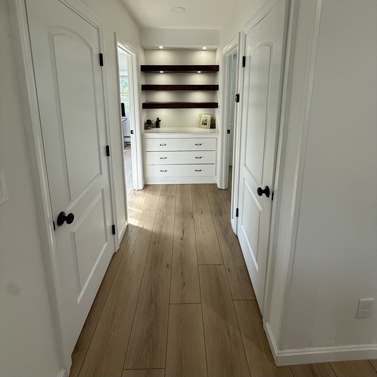 18 Curtis Rd