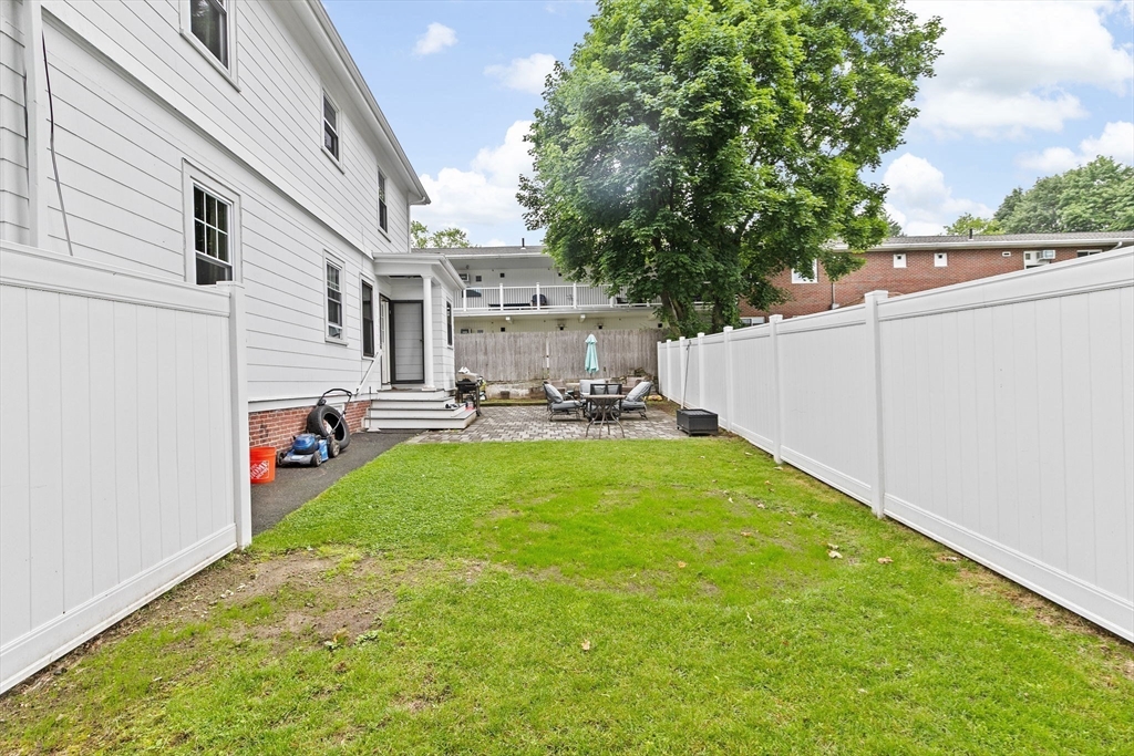 5 Pleasant Street