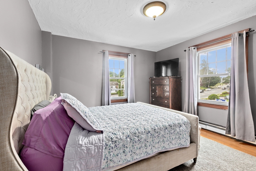 5 Pleasant Street