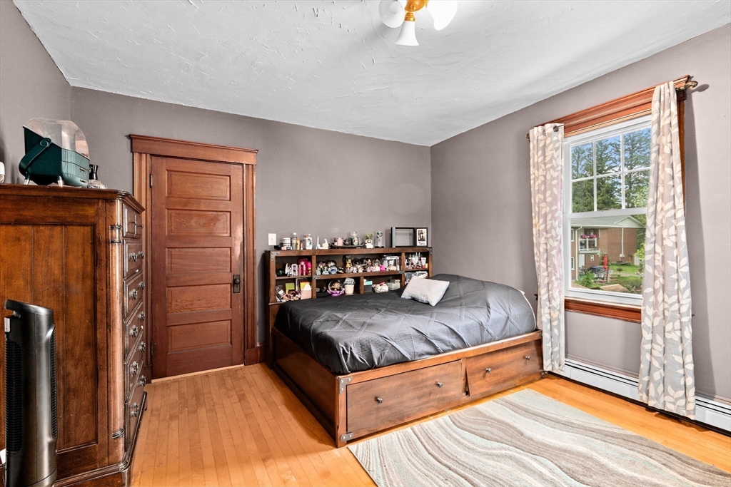 5 Pleasant Street