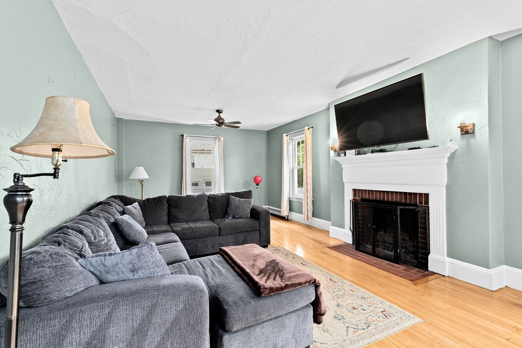 5 Pleasant Street