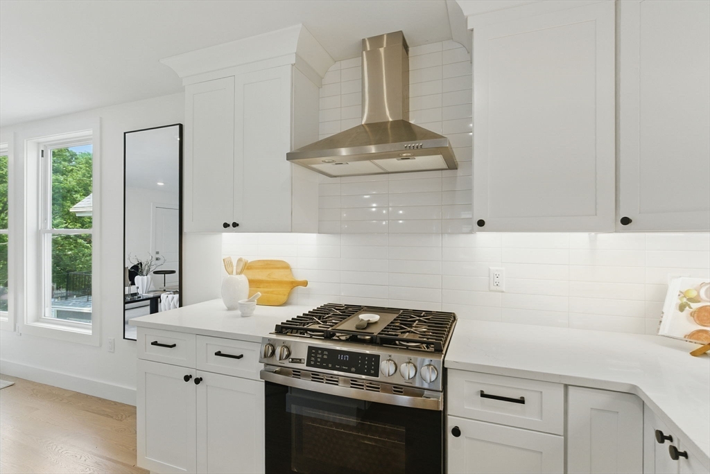 43-45 Wellington St # 2