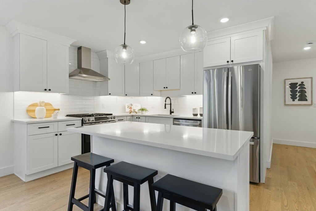 43-45 Wellington St # 2