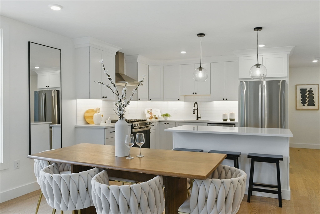 43-45 Wellington St # 2