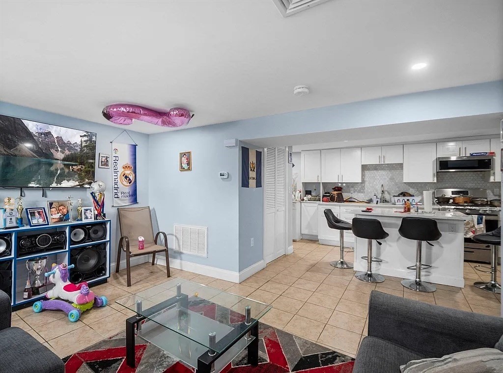 15 Washington Ave # 1