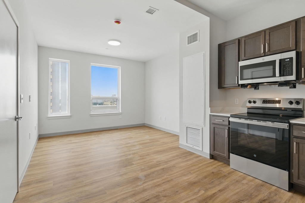1170 Tremont St # 1214