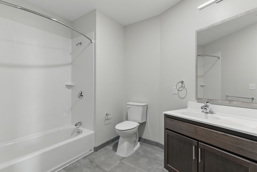 1170 Tremont St # 1214
