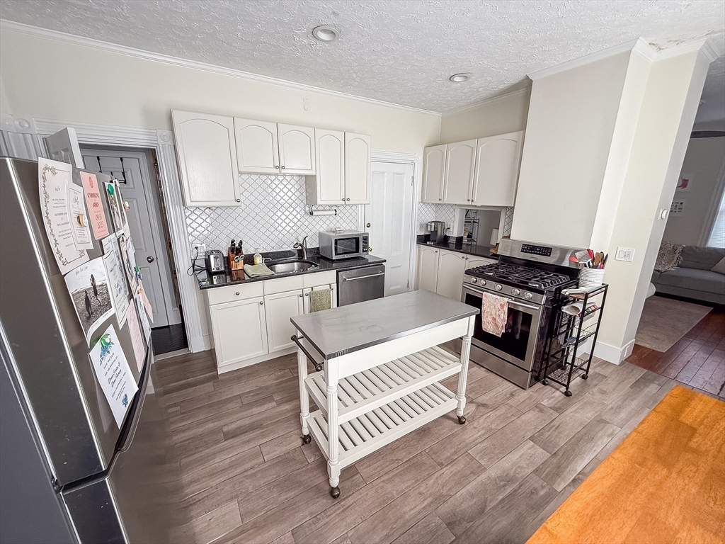 661-R 7th Street # 2