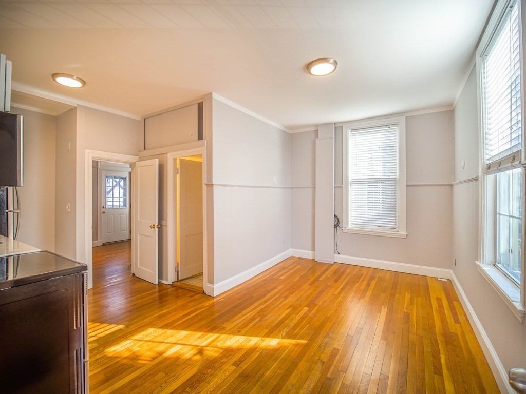 510 East Broadway # 1F
