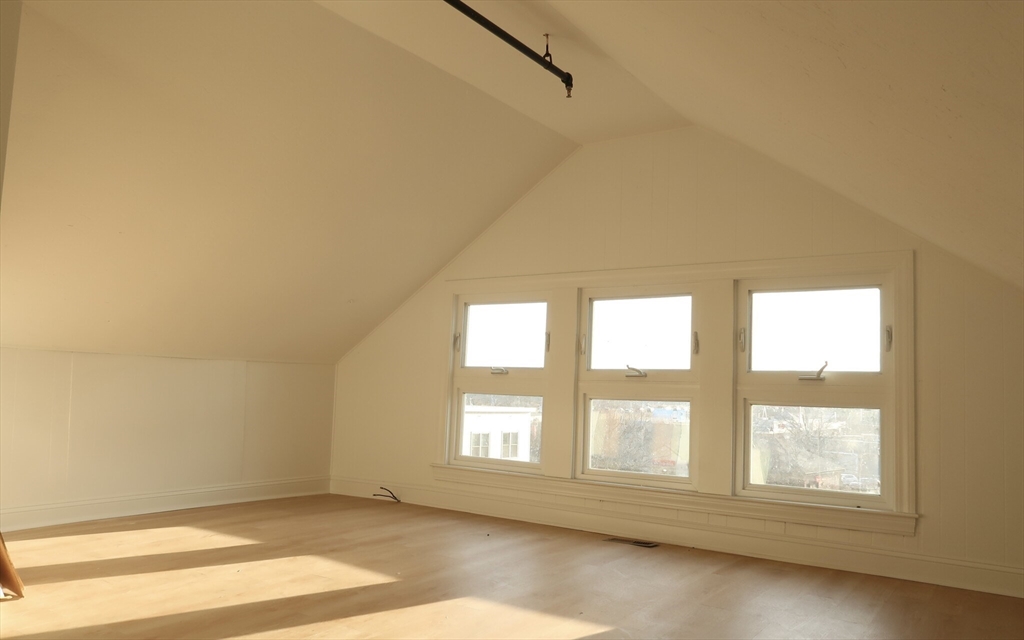 402 Neponset Ave # 3M