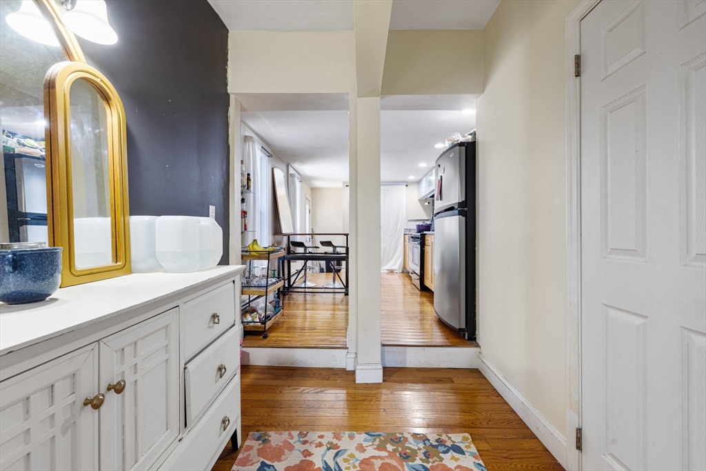 82 Bremen St