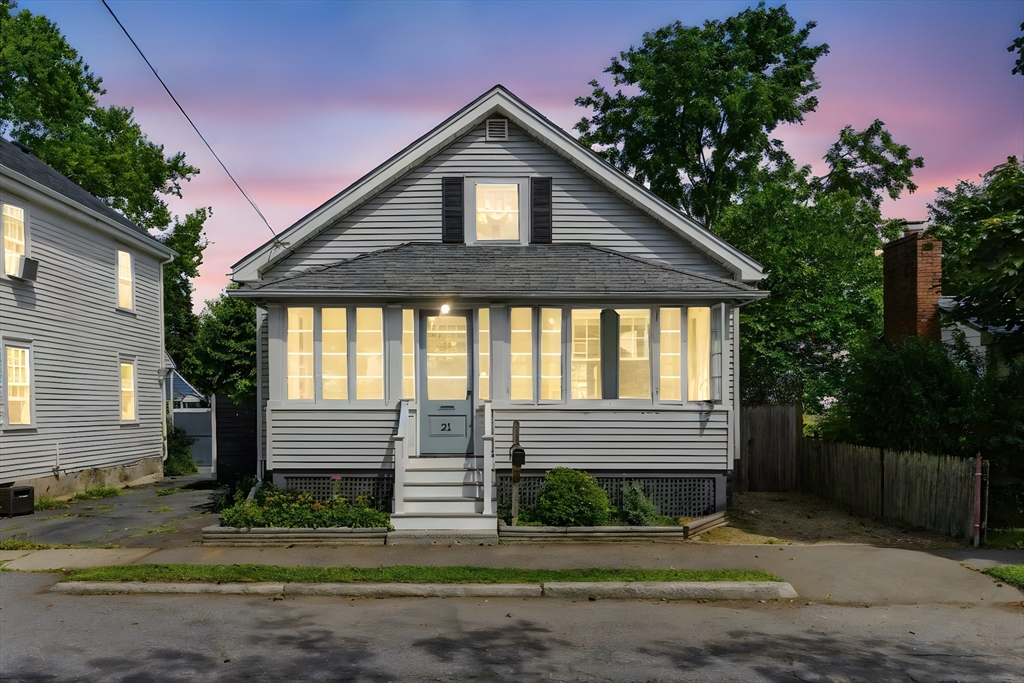 21 Highland St