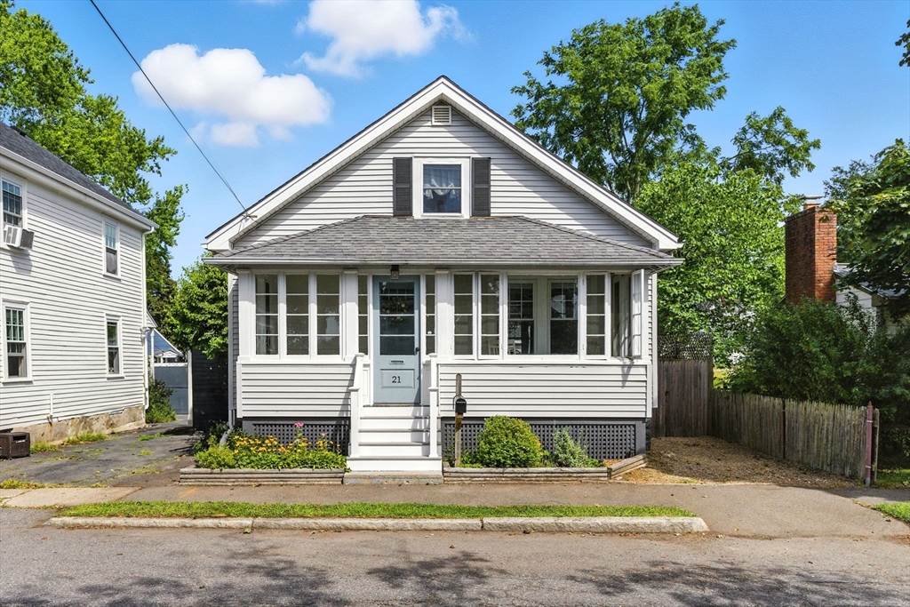 21 Highland St